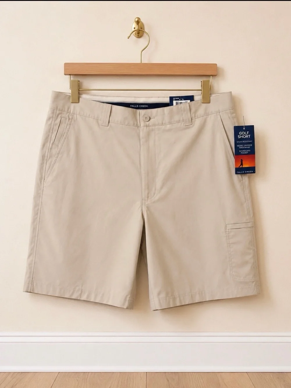 Falls Creek Men’s Beige Flat-Front Golf Shorts